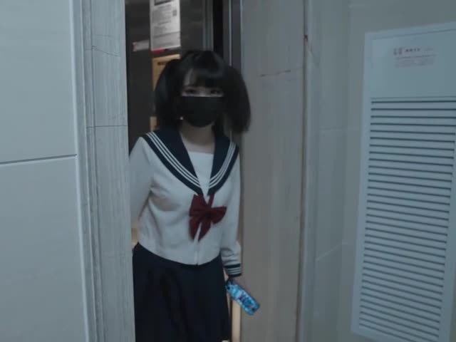 无知的小学妹